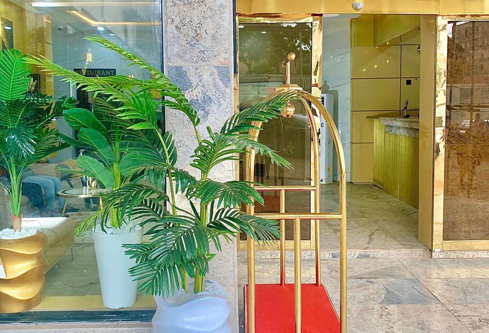 Prince Xclusive Royale Hotels Awka Екстер'єр фото