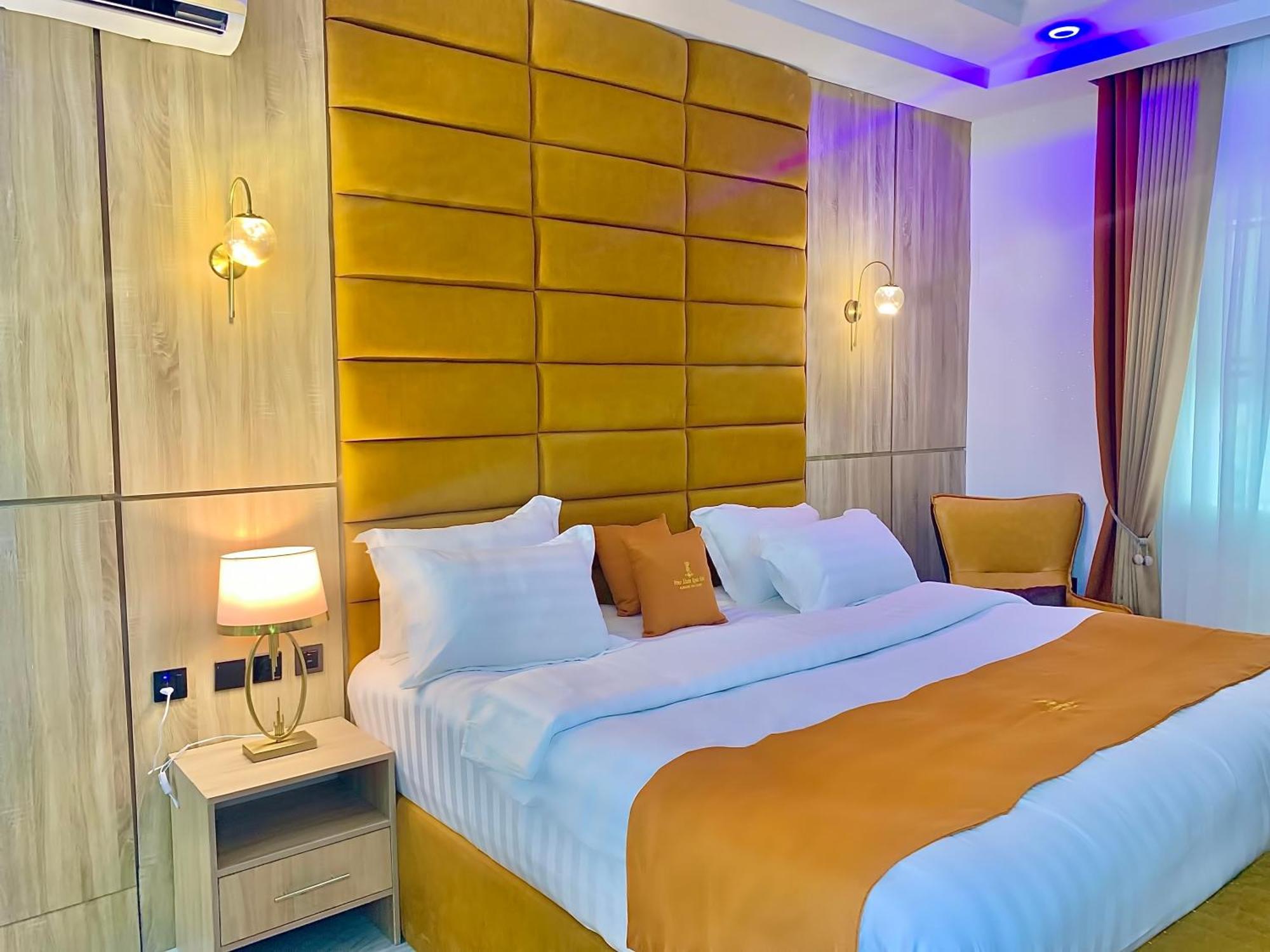 Prince Xclusive Royale Hotels Awka Екстер'єр фото