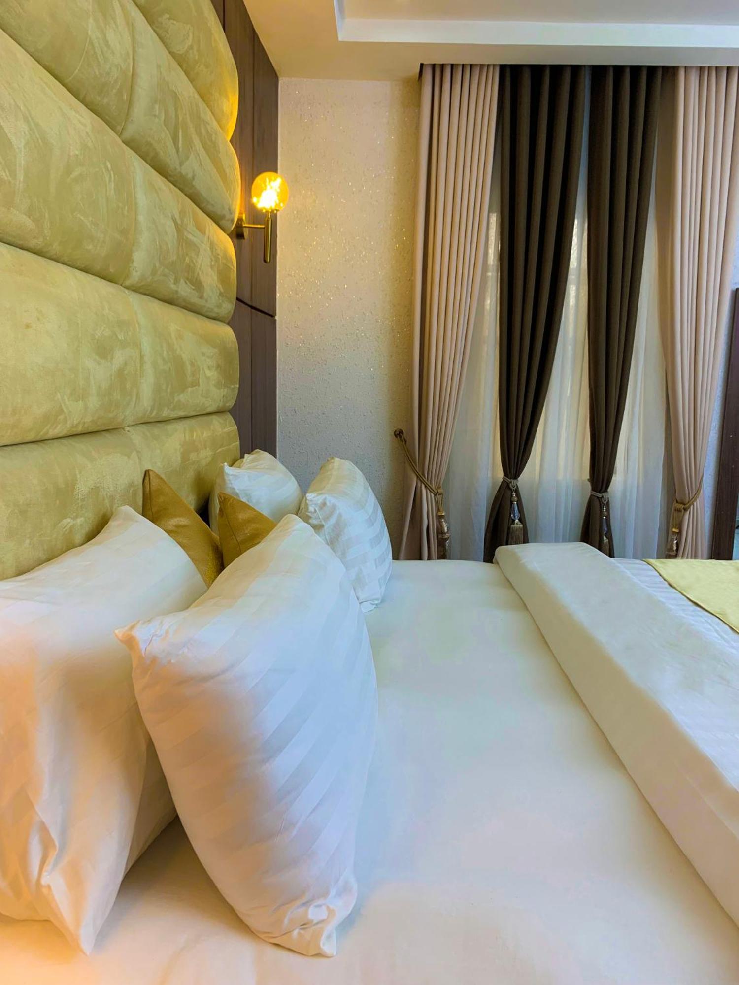 Prince Xclusive Royale Hotels Awka Екстер'єр фото