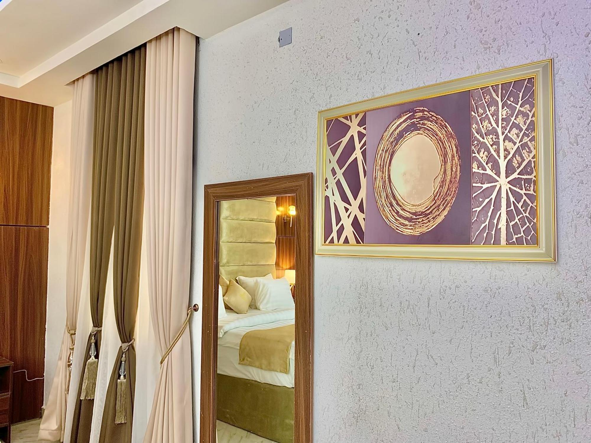 Prince Xclusive Royale Hotels Awka Екстер'єр фото