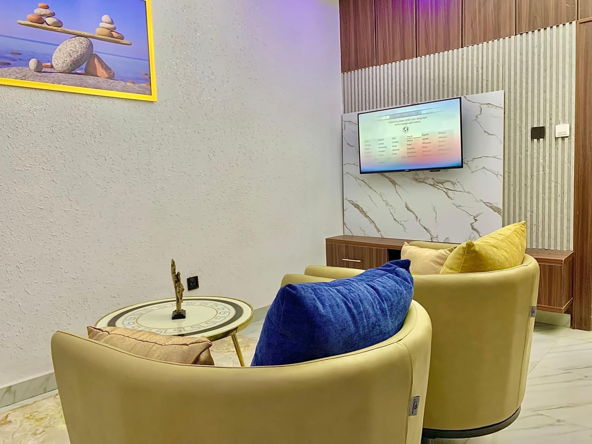 Prince Xclusive Royale Hotels Awka Екстер'єр фото