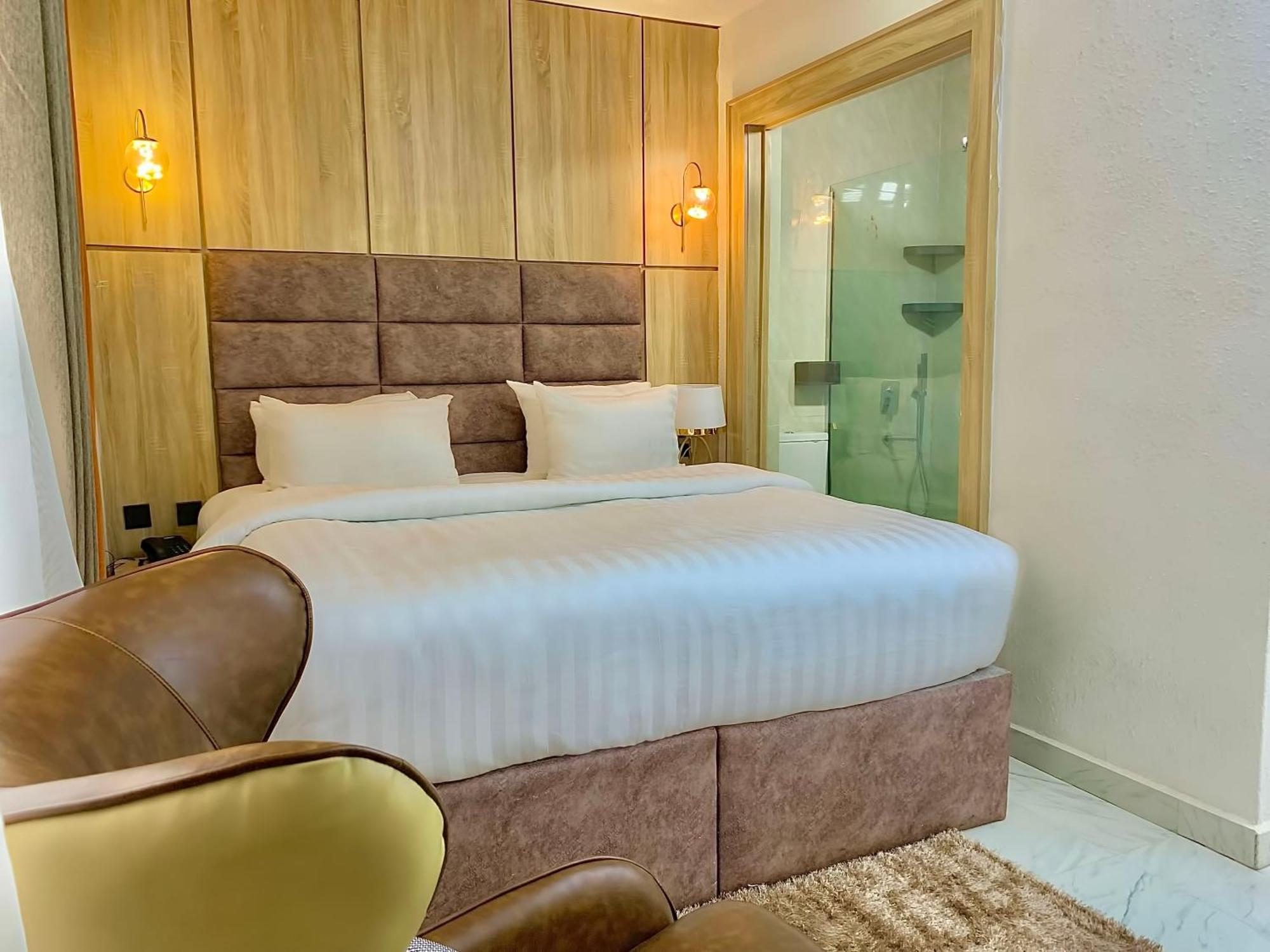 Prince Xclusive Royale Hotels Awka Екстер'єр фото