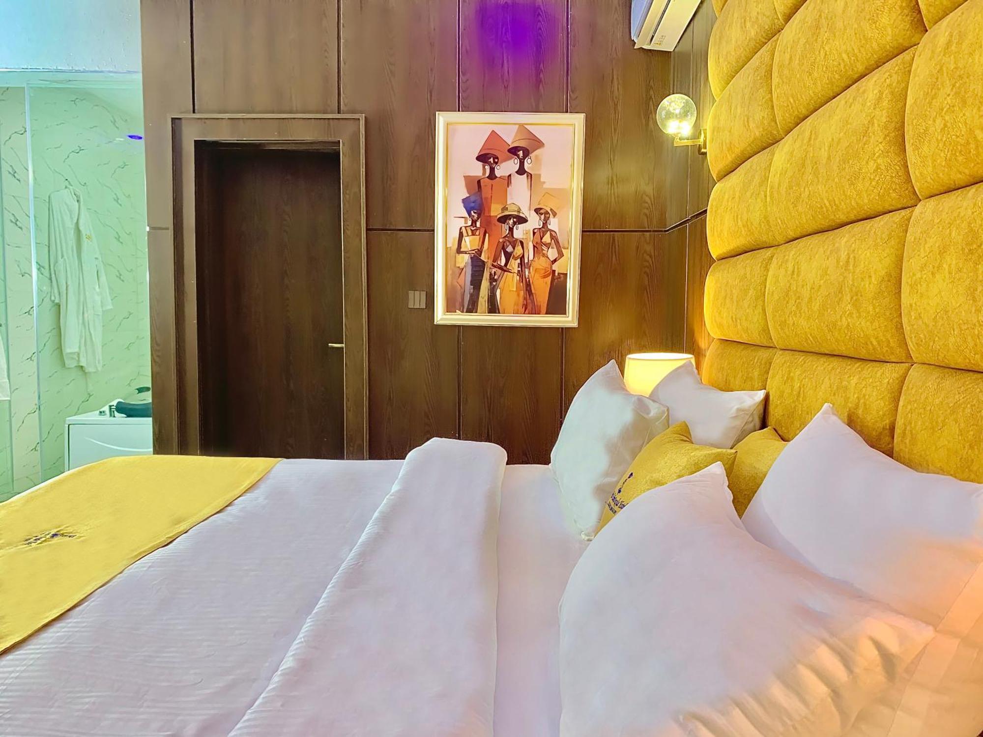 Prince Xclusive Royale Hotels Awka Екстер'єр фото